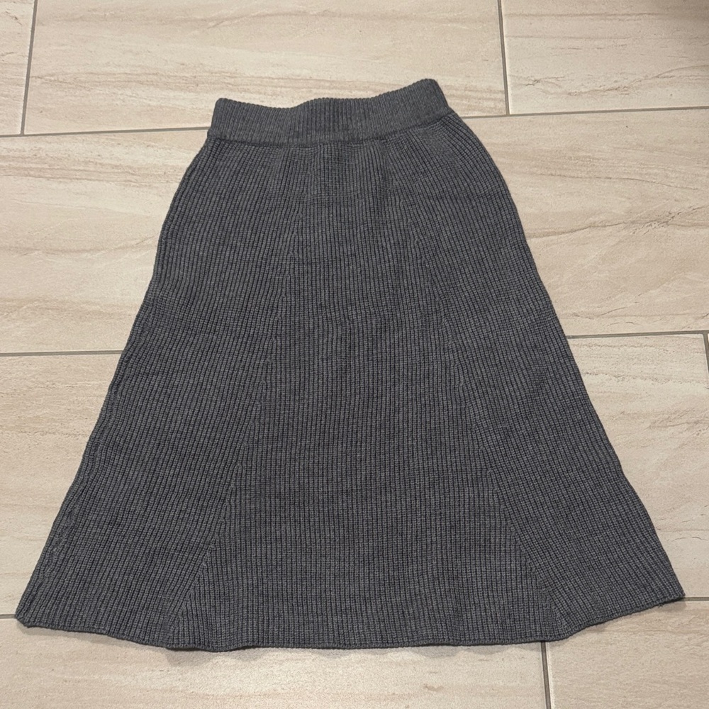 POL Charcoal grey A-Line sweater Skirt size small